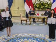 Indonesia-Singapore: TotalEnergies and RGE Reach New Milestone in Large-Scale Solar and Battery Storage Project