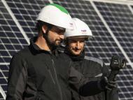 Ground-mounted solar power station